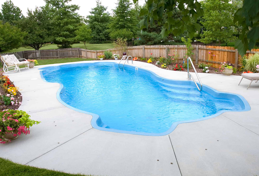 Pre-Fabricated Swimming Pools & Jacuzzi